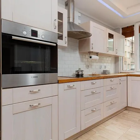 Center Czerniakowska Apartment