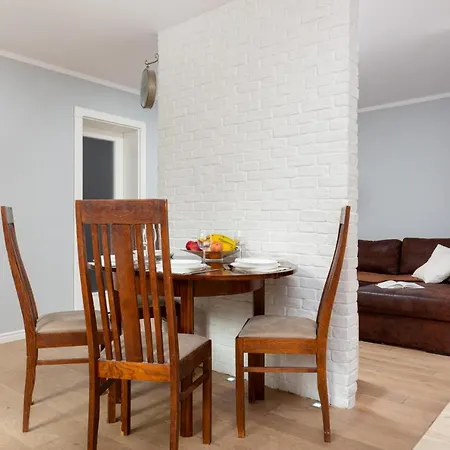 Center Czerniakowska Apartment